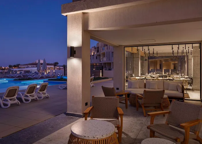 Creek And Residences מלון 5*