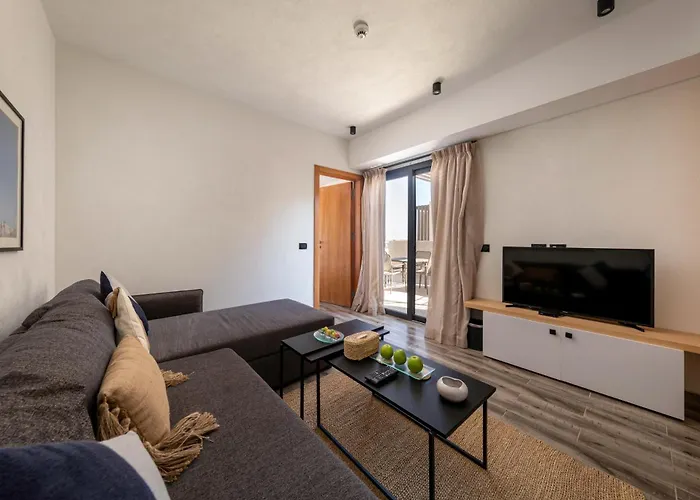 Creek And Residences 5*