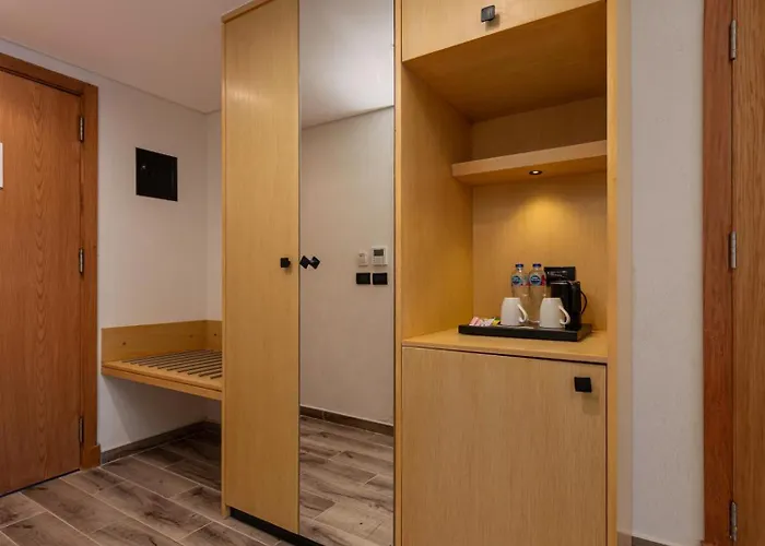 Creek And Residences Otel