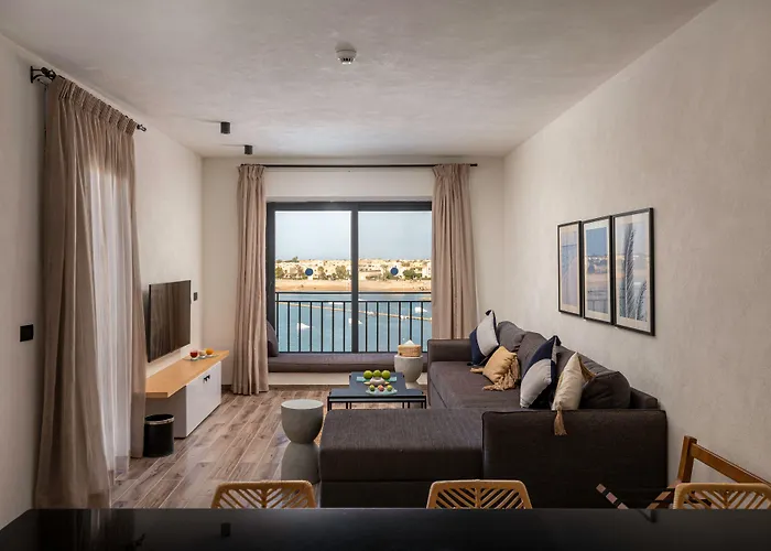 Creek And Residences Otel