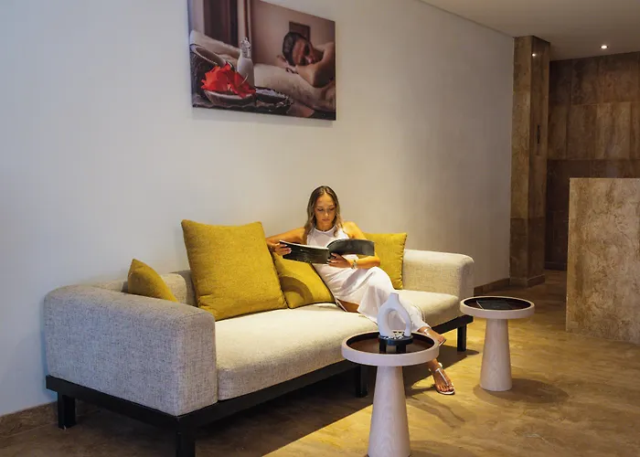 Creek And Residences מלון אל גונה
